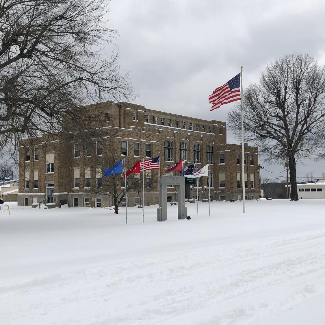 Courthouse snow